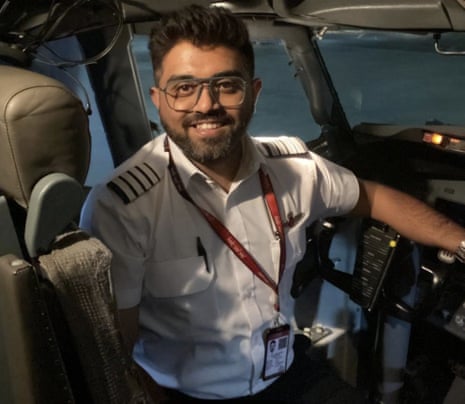 "A True Hero" Bleeding and Wounded, Indian Captain Opens Cockpit Door and Saves 174 Lives